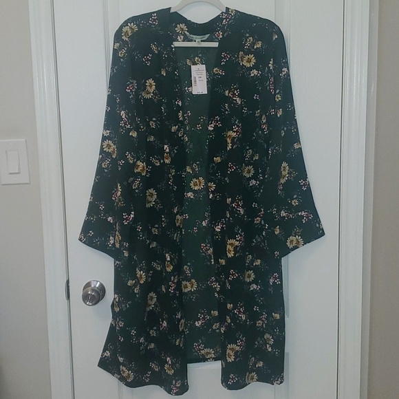 Floral Kimono - Picture 1 of 3
